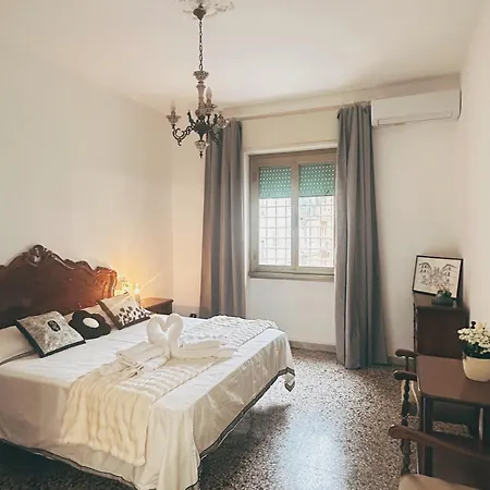 Betty House Appartement *